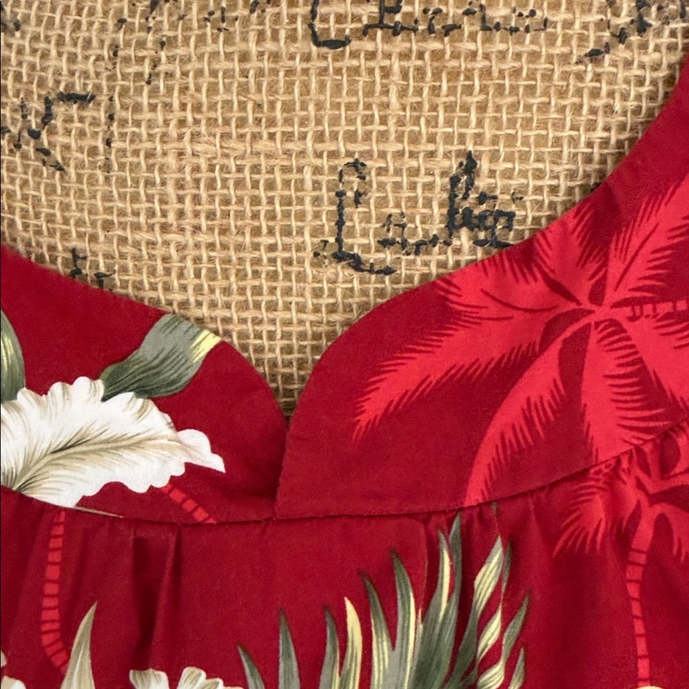 Vintage KY’S Red Floral Midi Dress/moo Moo with White Bloom Print Made in Hawaii - Picture 3 of 10